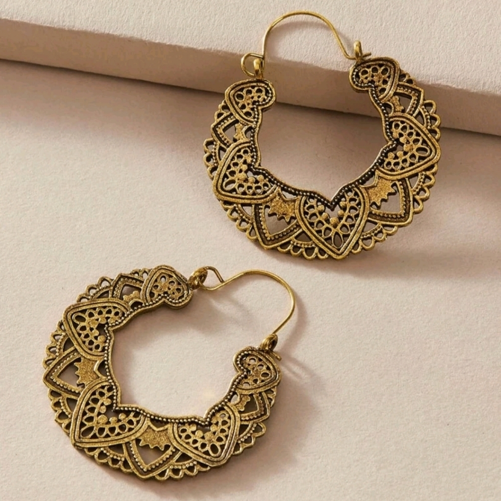 💖2/$30 Boho Hoop brass tribal gypsy cut out large Filigree drop earrings - Picture 7 of 16